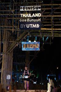 BIB: 2021, 3413
                            <button type="button" onclick="openModal(15981135)" class="btn btn-primary btn-sm float-right btn-popup" data-toggle="modal" data-target=".modal-high-quality">
                        <i class="fas fa-shopping-cart"></i> Add to Cart
                    </button>
                                            <button type="button" onclick="isThisMe(15981135, true)" class="btn btn-success btn-sm float-right btn-popup btn-isme hidden" data-toggle="tooltip" data-placement="bottom" title="นี่คือรูปของคุณใช่ไหม คลิกที่นี่เพื่อเอาเข้าอัลบั้ม">
                        <i class="fas fa-plus"></i> Add to album
                    </button>
                    <button type="button" onclick="isThisMe(15981135, false)" class="btn btn-warning btn-sm float-right btn-popup btn-isnotme hidden">
                        <i class="fas fa-ban"></i> Remove from album
                    </button>